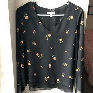 Bell sleeve floral blouse w/ lace back